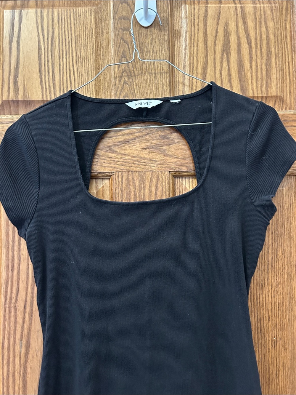 Nine West Black Scoop-Cut Short Sleeve Midi Dress image 2